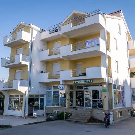 Irena Guest house 3*