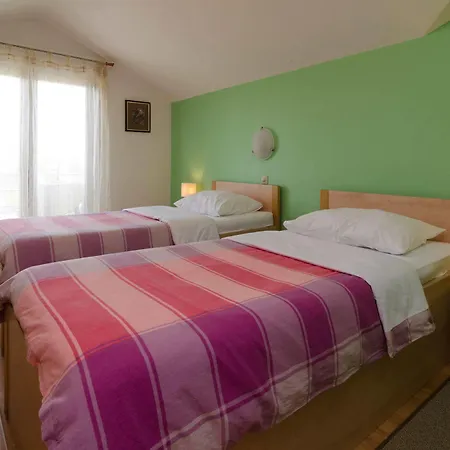 Irena Guest house 3*