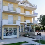 Pensión Irena